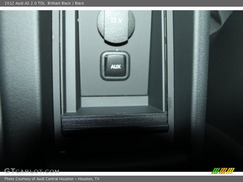 Brilliant Black / Black 2012 Audi A3 2.0 TDI