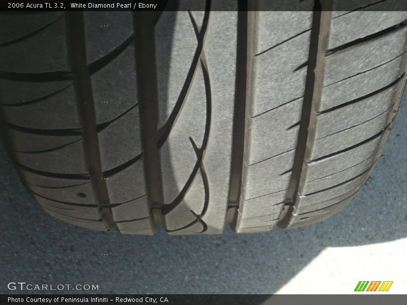 White Diamond Pearl / Ebony 2006 Acura TL 3.2