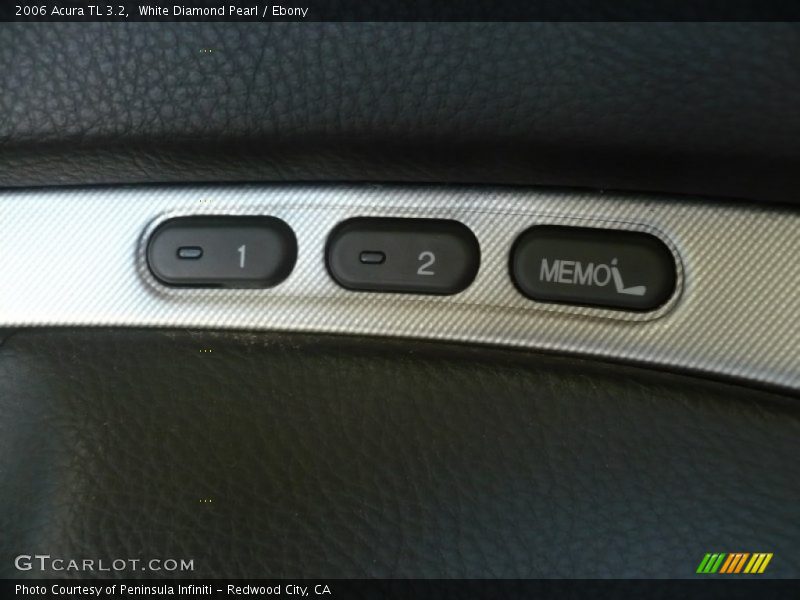 White Diamond Pearl / Ebony 2006 Acura TL 3.2