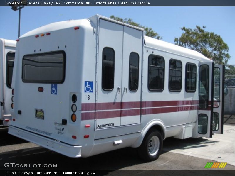 Oxford White / Medium Graphite 1999 Ford E Series Cutaway E450 Commercial Bus