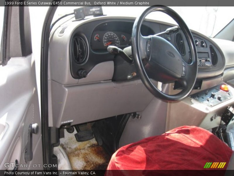 Oxford White / Medium Graphite 1999 Ford E Series Cutaway E450 Commercial Bus