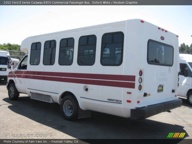 Oxford White / Medium Graphite 2002 Ford E Series Cutaway E450 Commercial Passenger Bus