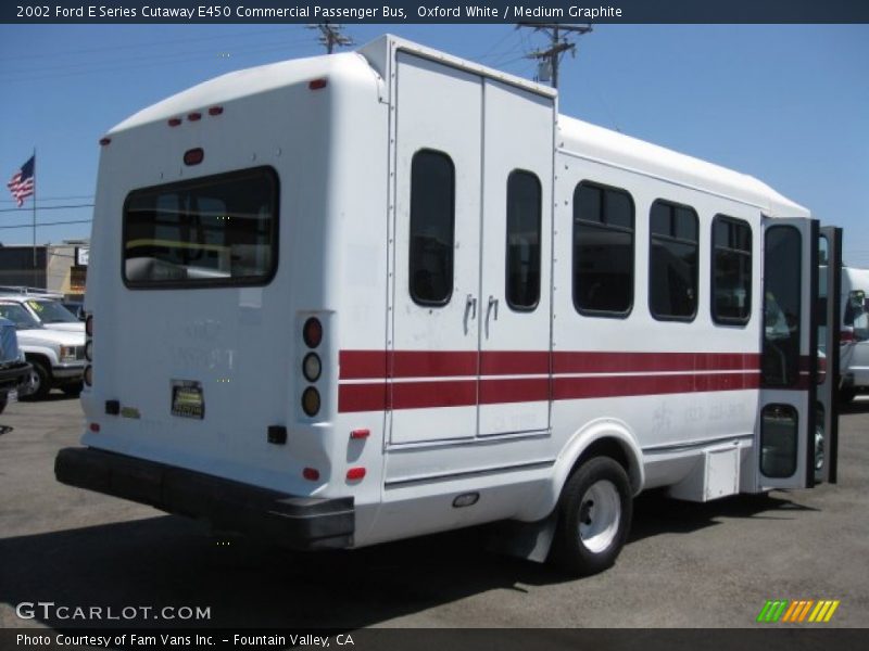 Oxford White / Medium Graphite 2002 Ford E Series Cutaway E450 Commercial Passenger Bus