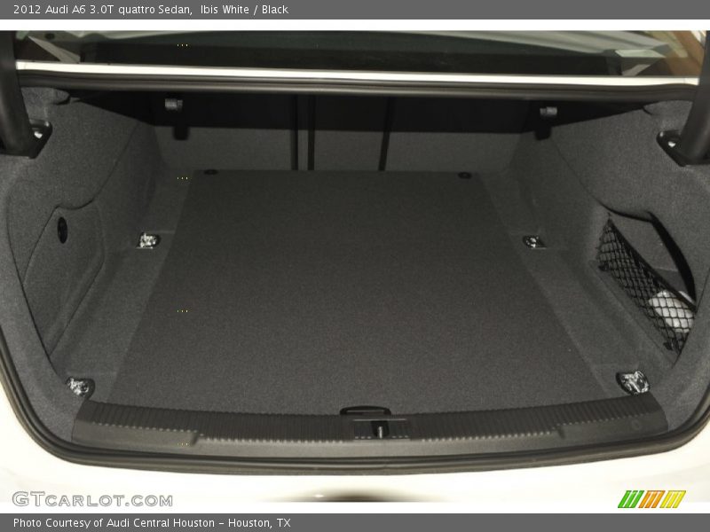  2012 A6 3.0T quattro Sedan Trunk