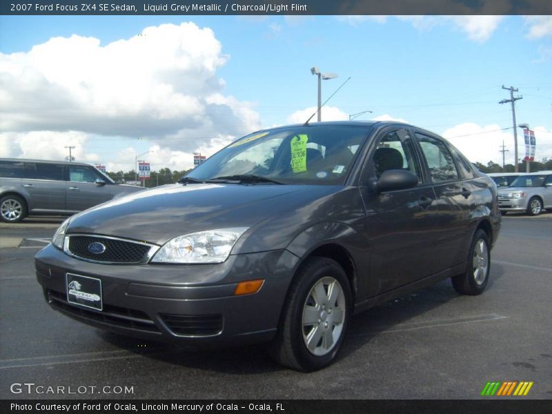 Liquid Grey Metallic / Charcoal/Light Flint 2007 Ford Focus ZX4 SE Sedan