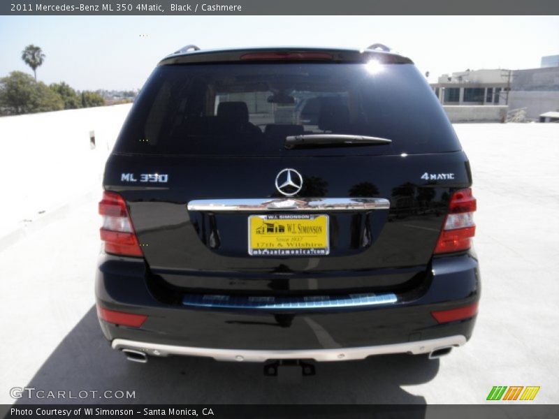 Black / Cashmere 2011 Mercedes-Benz ML 350 4Matic