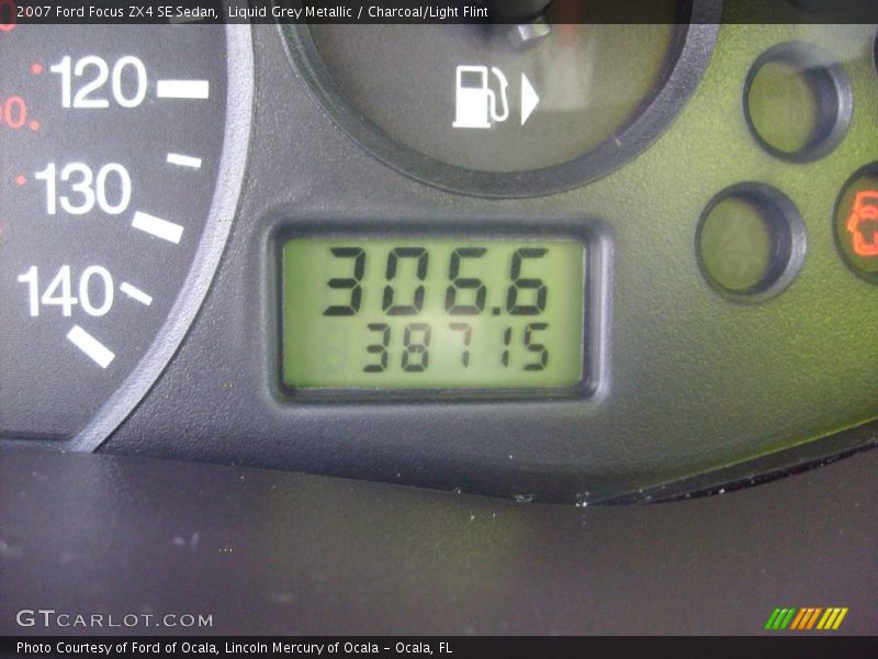 Liquid Grey Metallic / Charcoal/Light Flint 2007 Ford Focus ZX4 SE Sedan