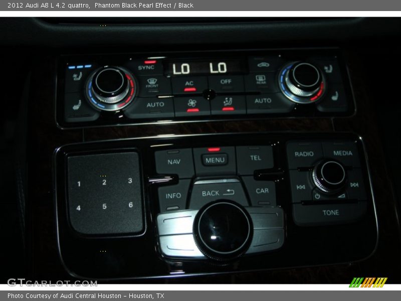 Controls of 2012 A8 L 4.2 quattro