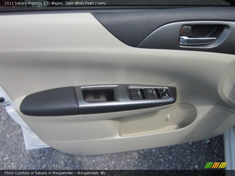 Satin White Pearl / Ivory 2011 Subaru Impreza 2.5i Wagon