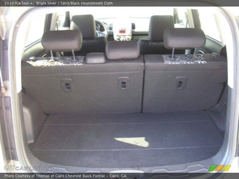 Bright Silver / Sand/Black Houndstooth Cloth 2010 Kia Soul +
