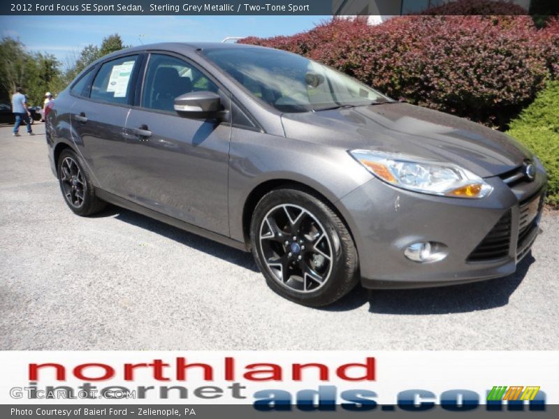 Sterling Grey Metallic / Two-Tone Sport 2012 Ford Focus SE Sport Sedan