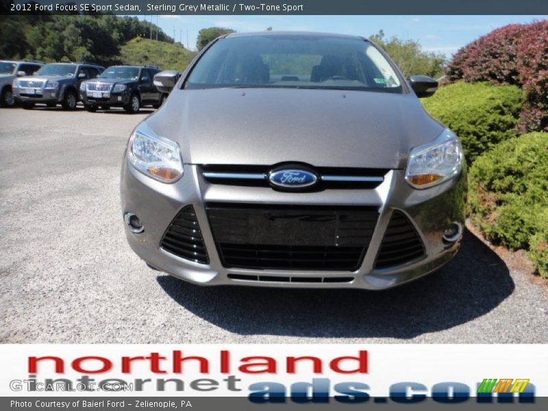 Sterling Grey Metallic / Two-Tone Sport 2012 Ford Focus SE Sport Sedan