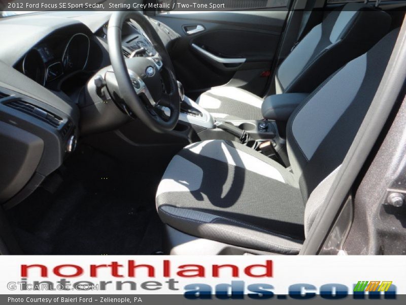 Sterling Grey Metallic / Two-Tone Sport 2012 Ford Focus SE Sport Sedan