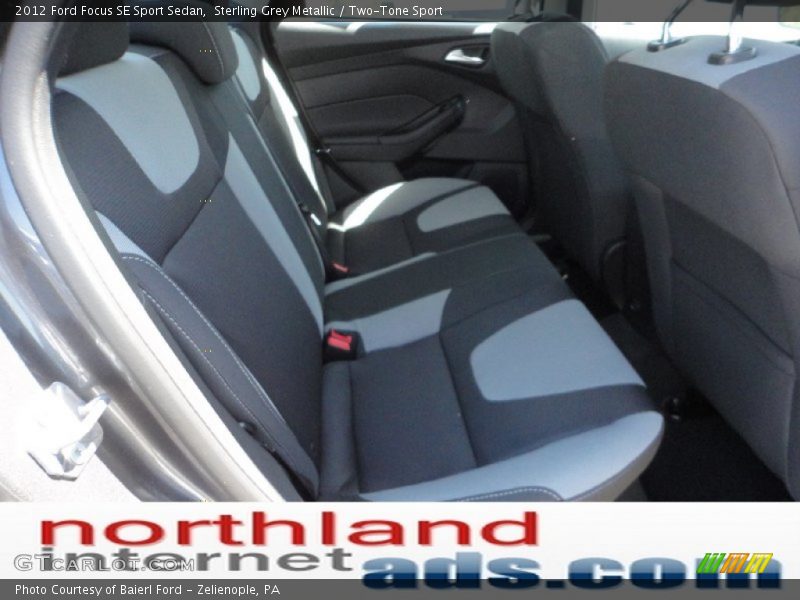 Sterling Grey Metallic / Two-Tone Sport 2012 Ford Focus SE Sport Sedan