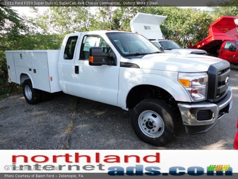 Oxford White / Steel 2011 Ford F350 Super Duty XL SuperCab 4x4 Chassis Commercial