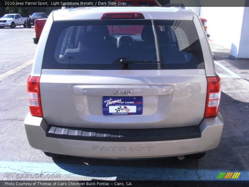 Light Sandstone Metallic / Dark Slate Gray 2010 Jeep Patriot Sport
