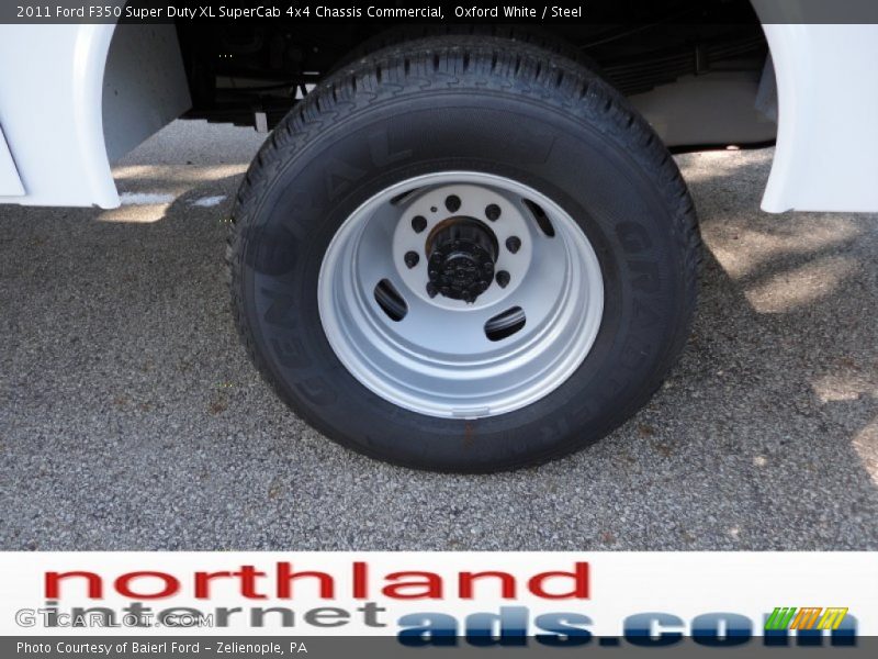 Oxford White / Steel 2011 Ford F350 Super Duty XL SuperCab 4x4 Chassis Commercial