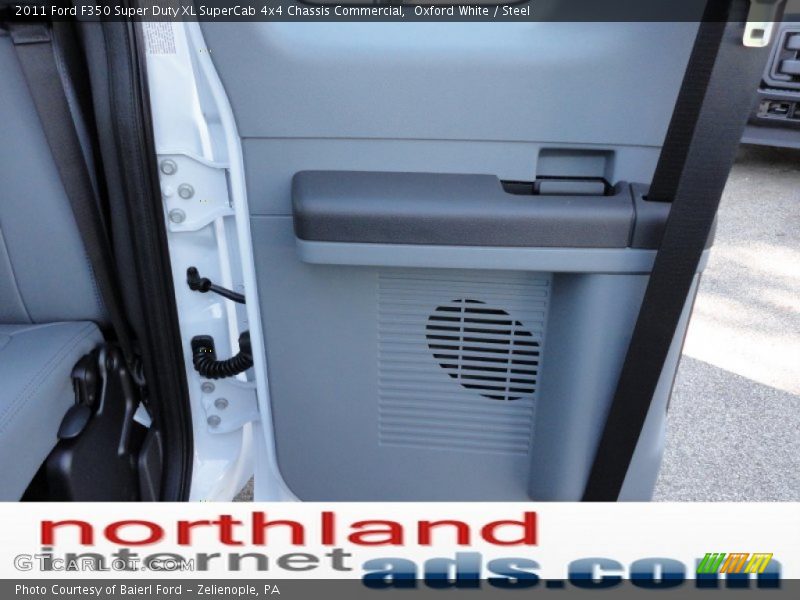 Oxford White / Steel 2011 Ford F350 Super Duty XL SuperCab 4x4 Chassis Commercial