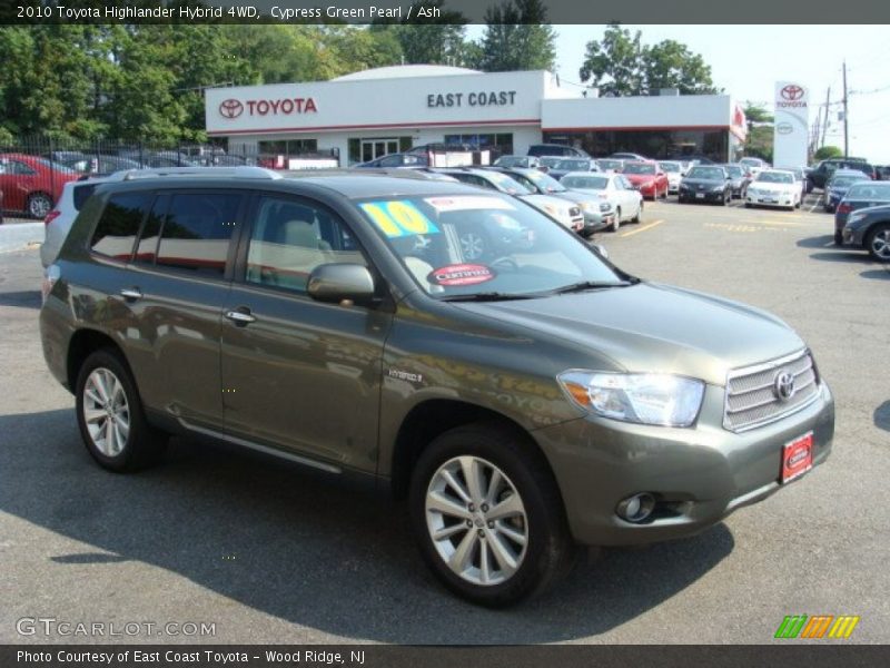 Cypress Green Pearl / Ash 2010 Toyota Highlander Hybrid 4WD