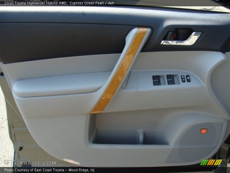 Cypress Green Pearl / Ash 2010 Toyota Highlander Hybrid 4WD