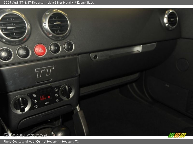 Light Silver Metallic / Ebony Black 2005 Audi TT 1.8T Roadster