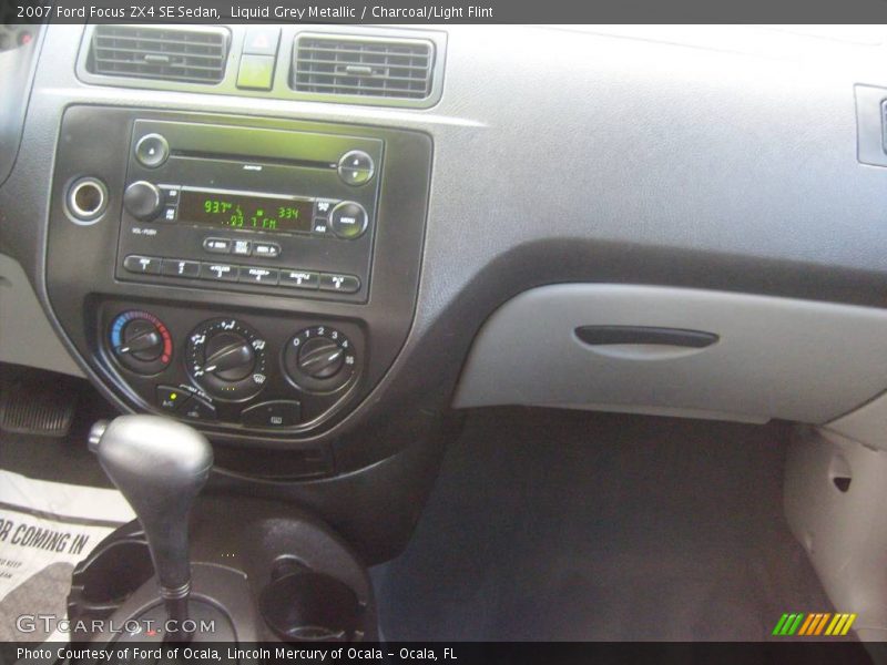Liquid Grey Metallic / Charcoal/Light Flint 2007 Ford Focus ZX4 SE Sedan
