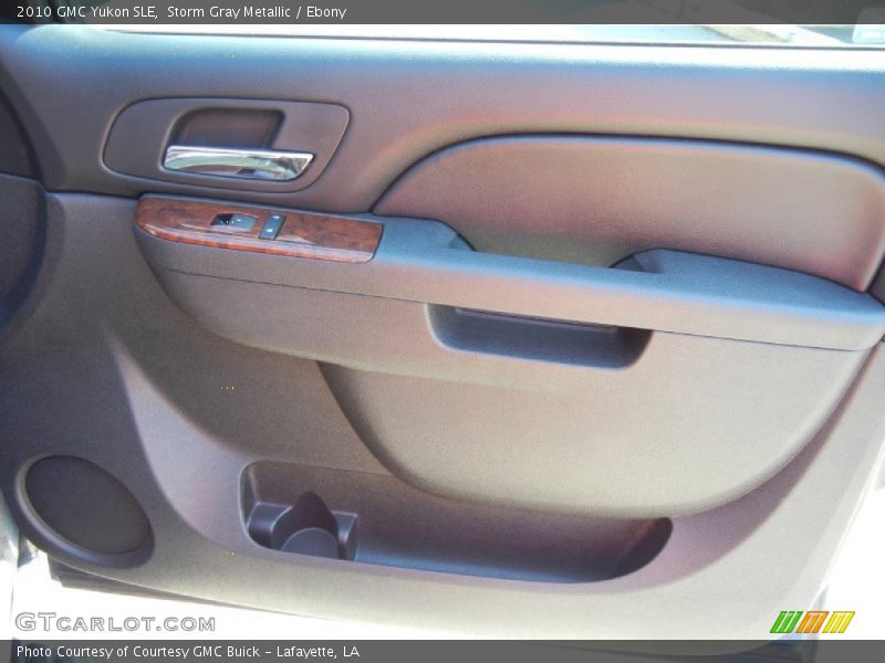 Storm Gray Metallic / Ebony 2010 GMC Yukon SLE