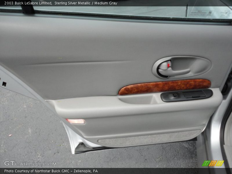 Sterling Silver Metallic / Medium Gray 2003 Buick LeSabre Limited