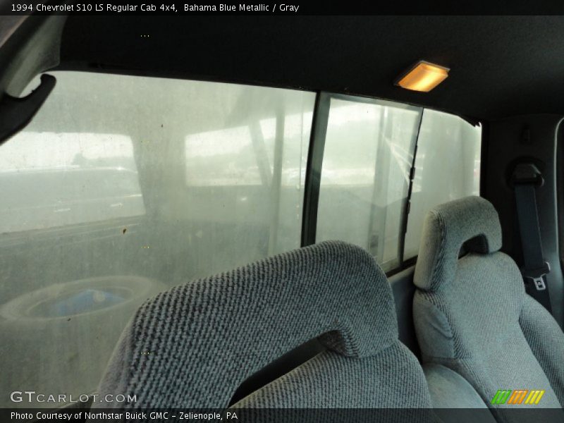 Bahama Blue Metallic / Gray 1994 Chevrolet S10 LS Regular Cab 4x4