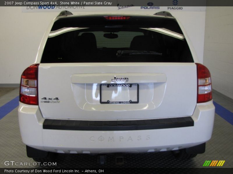 Stone White / Pastel Slate Gray 2007 Jeep Compass Sport 4x4