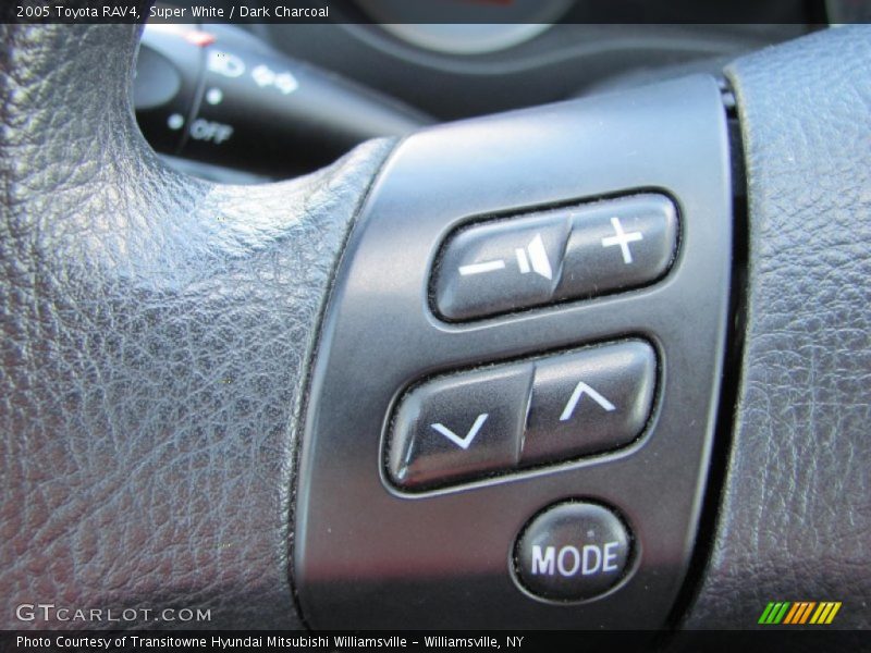 Super White / Dark Charcoal 2005 Toyota RAV4