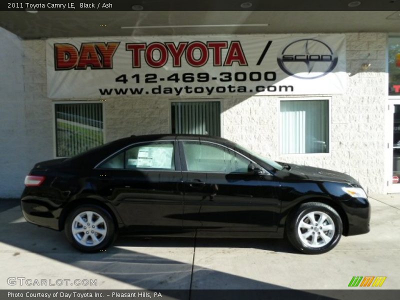 Black / Ash 2011 Toyota Camry LE