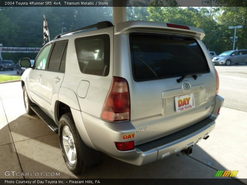 Titanium Metallic / Stone 2004 Toyota 4Runner SR5 4x4