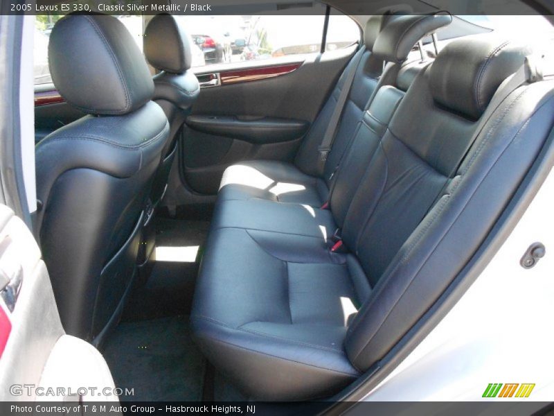 Classic Silver Metallic / Black 2005 Lexus ES 330