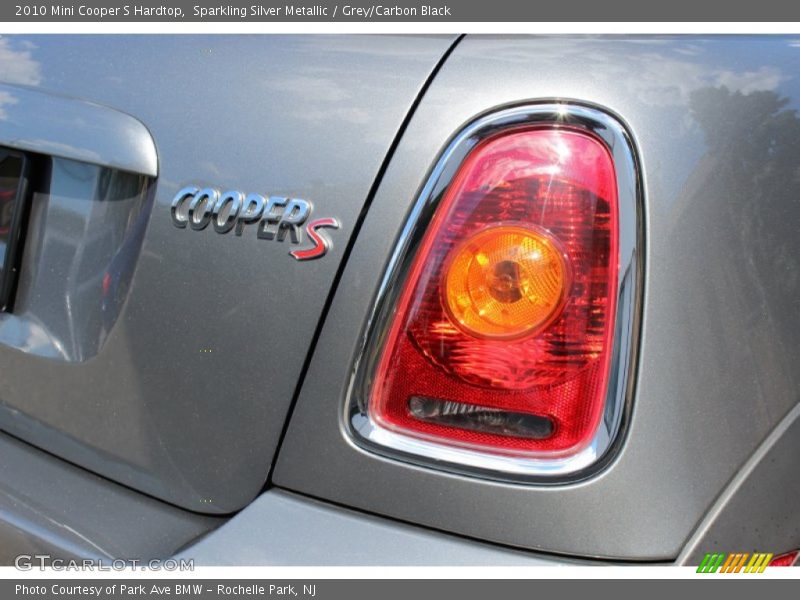 Sparkling Silver Metallic / Grey/Carbon Black 2010 Mini Cooper S Hardtop