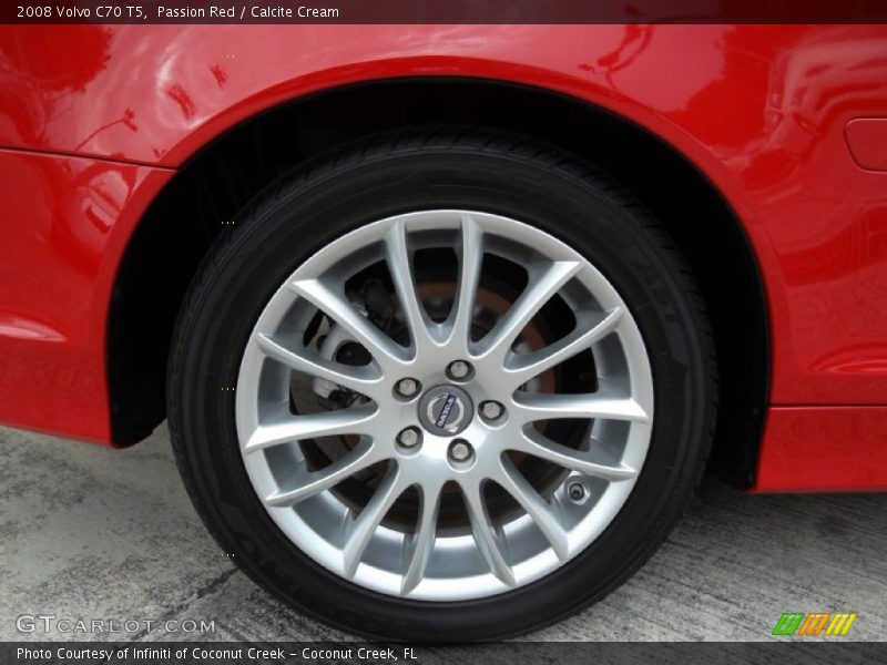 Passion Red / Calcite Cream 2008 Volvo C70 T5