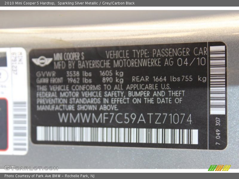 Sparkling Silver Metallic / Grey/Carbon Black 2010 Mini Cooper S Hardtop