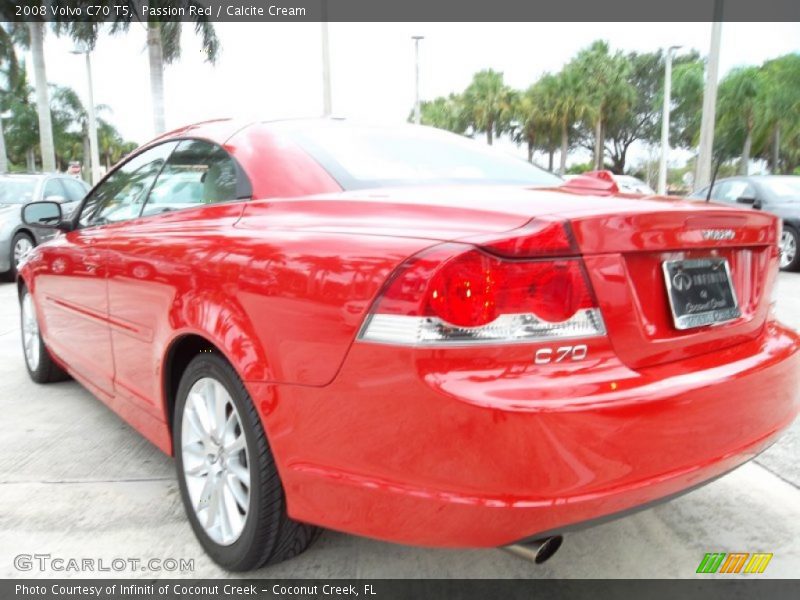 Passion Red / Calcite Cream 2008 Volvo C70 T5