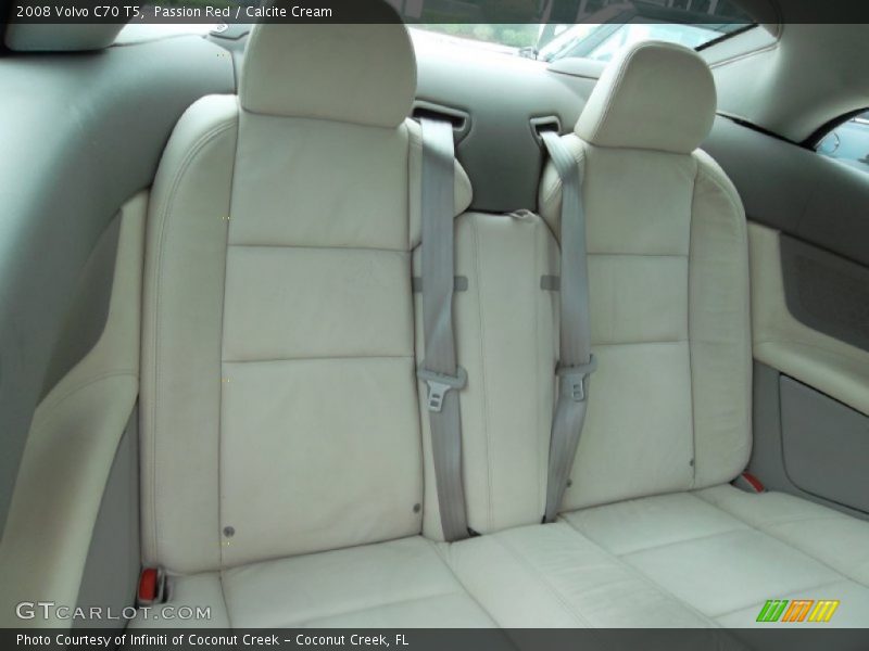 Passion Red / Calcite Cream 2008 Volvo C70 T5