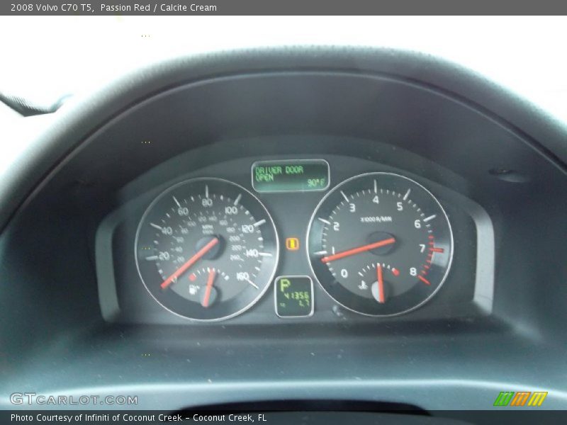 Passion Red / Calcite Cream 2008 Volvo C70 T5