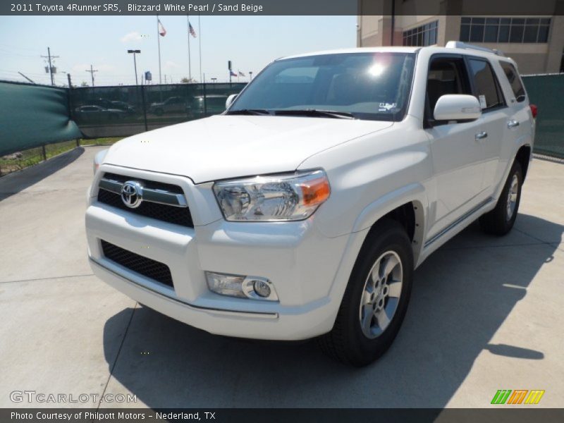 Blizzard White Pearl / Sand Beige 2011 Toyota 4Runner SR5