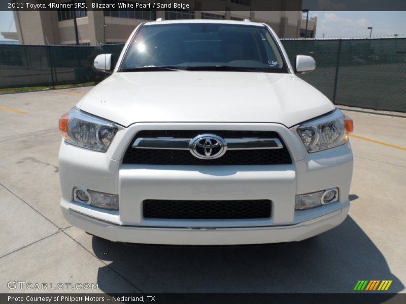 Blizzard White Pearl / Sand Beige 2011 Toyota 4Runner SR5