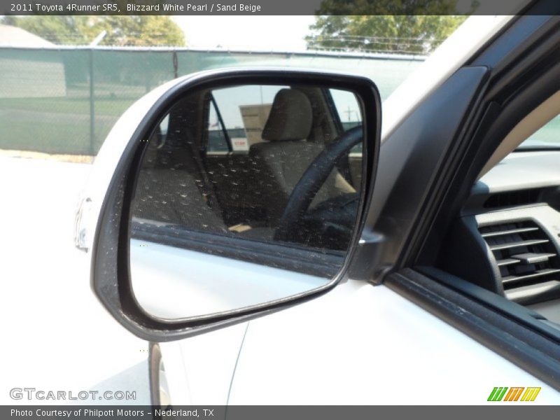 Blizzard White Pearl / Sand Beige 2011 Toyota 4Runner SR5