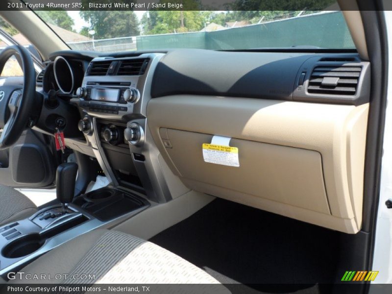 Blizzard White Pearl / Sand Beige 2011 Toyota 4Runner SR5