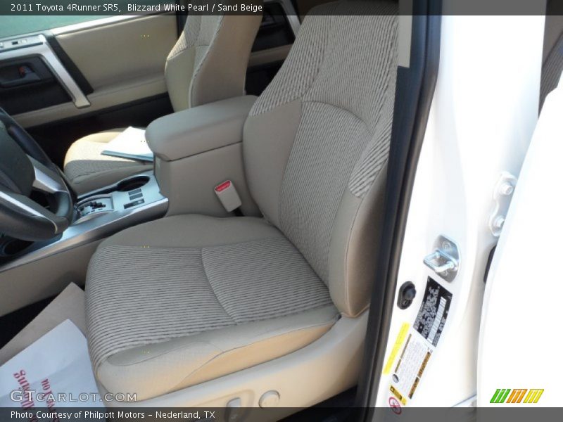 Blizzard White Pearl / Sand Beige 2011 Toyota 4Runner SR5