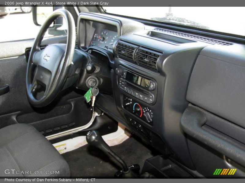 Stone White / Dark Slate Gray 2006 Jeep Wrangler X 4x4