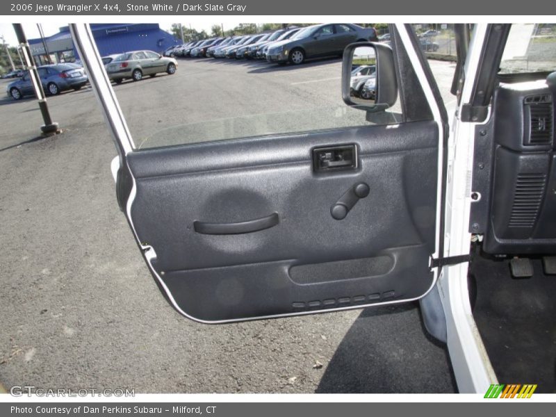 Stone White / Dark Slate Gray 2006 Jeep Wrangler X 4x4