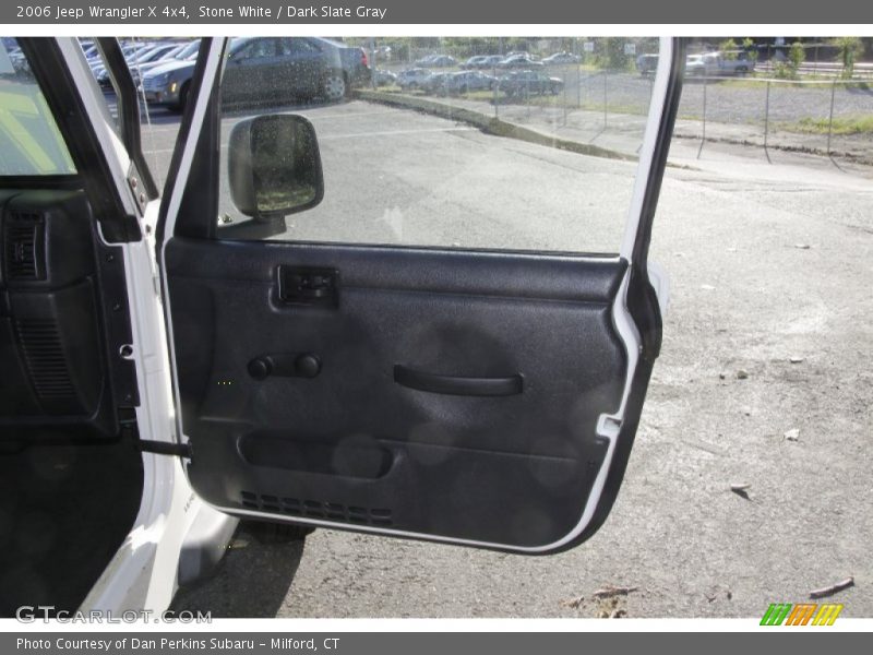 Stone White / Dark Slate Gray 2006 Jeep Wrangler X 4x4