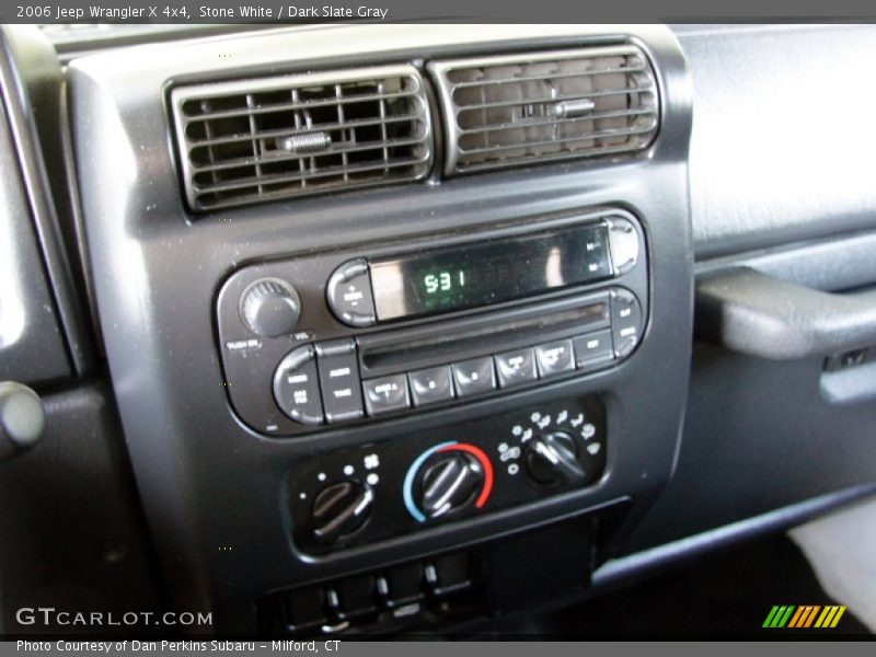 Stone White / Dark Slate Gray 2006 Jeep Wrangler X 4x4