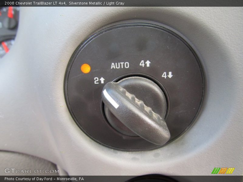Silverstone Metallic / Light Gray 2008 Chevrolet TrailBlazer LT 4x4